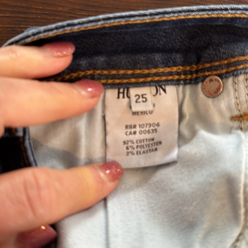 Hudson Croxley jean shorts size 25. EUC - Picture 4 of 5